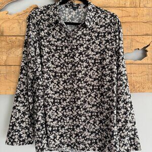 Silky Portofino Shirt from Express – Black with White Flower Pattern, Size Large